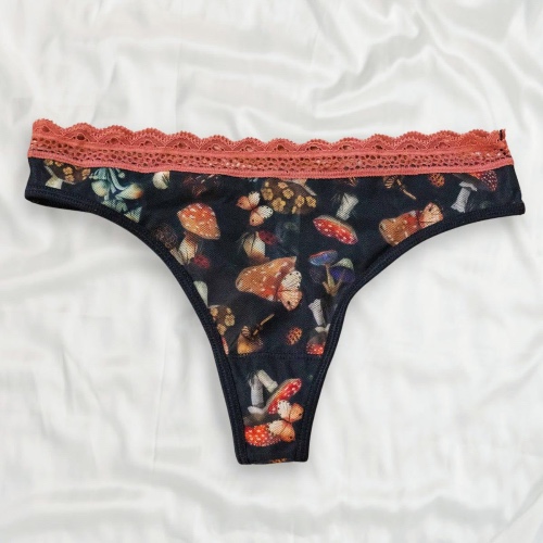 Mystical Mushrooms Printed Thong | XS/S / blackmushrooms