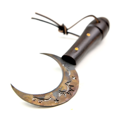 Crescent Moon Harvester with Leather Blade Cover | Default Title