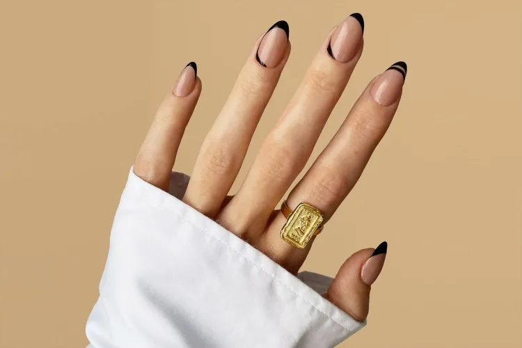 Manicure!!
