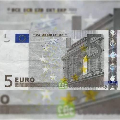 €5
