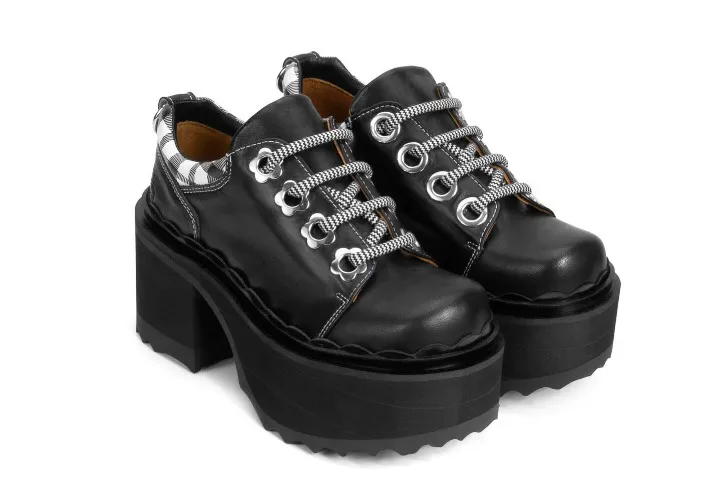 Fizzy - Black/White | Flowery platform shoe | Fluevog Shoes