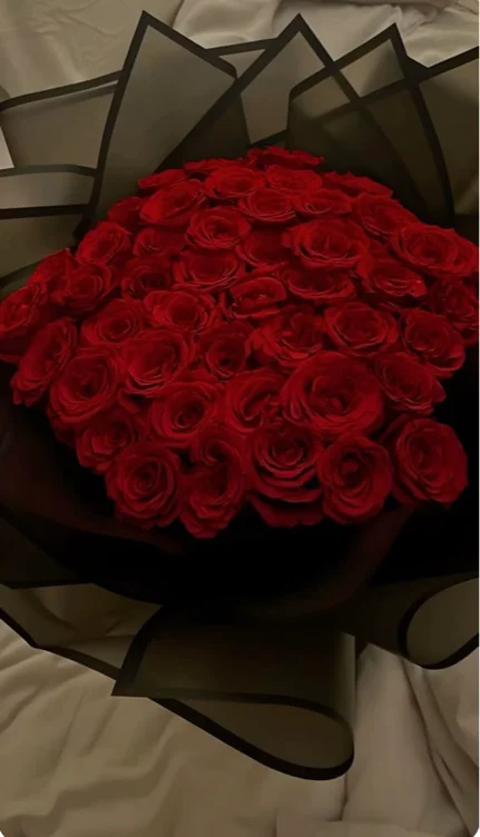 100 Roses 