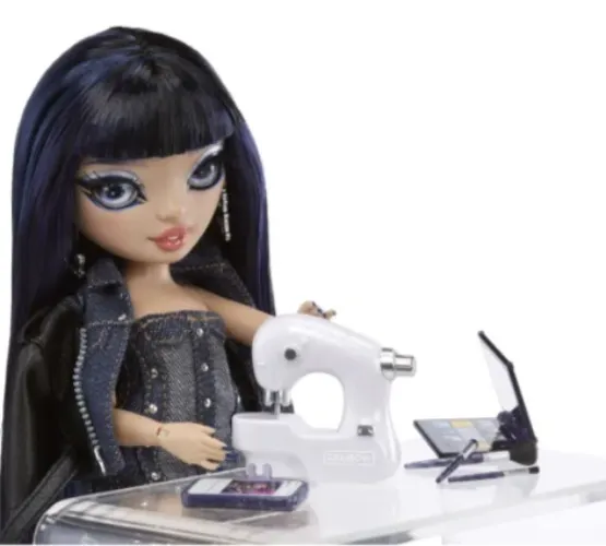 Rainbow High Doll Kim Nguyen-Blue (583158EUC)