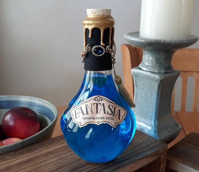 FINAL FANTASY Inspired FANTASIA Potion Bottle with Magical Swirling Effect / Gaming / Replica / Apothecary / Witchcraft / Wizardry / Decor