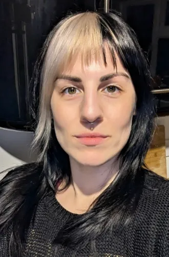 Haircut & colour