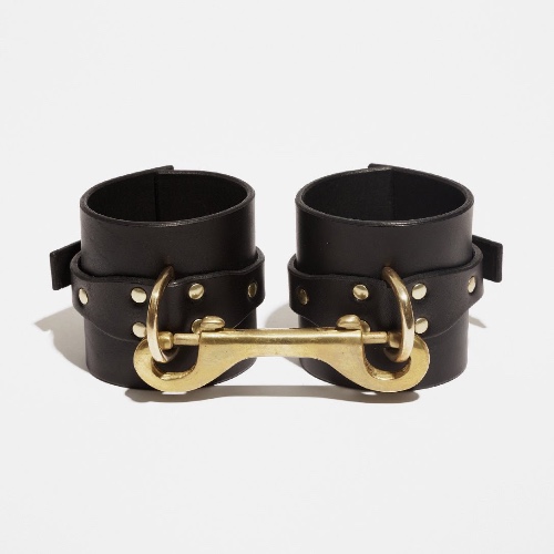 CLASSIC CUFFS | Black / Brass / M/L - WRIST