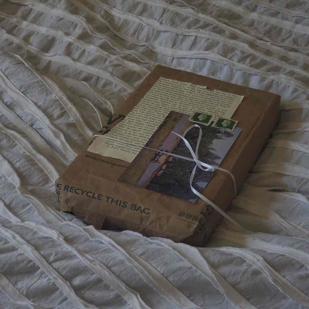 gift.