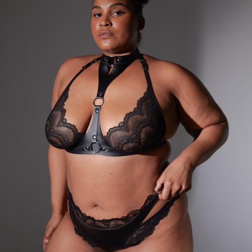 Heroin Bra | Black / 2X/3X
