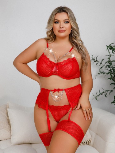 Plus Size 3D Embroidery Lace Stitching Lingerie Set - 2XL / Red