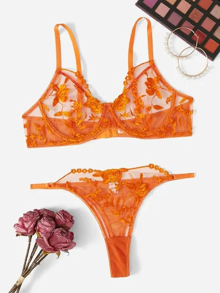 Floral Guipure Lace Underwire Thong Lingerie Set