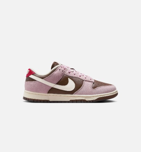 Dunk Low Cacao Wow and Pink Foam Womens Lifestyle Shoe - Cacao Wow/Pale Ivory/Pink Foam | 8.5