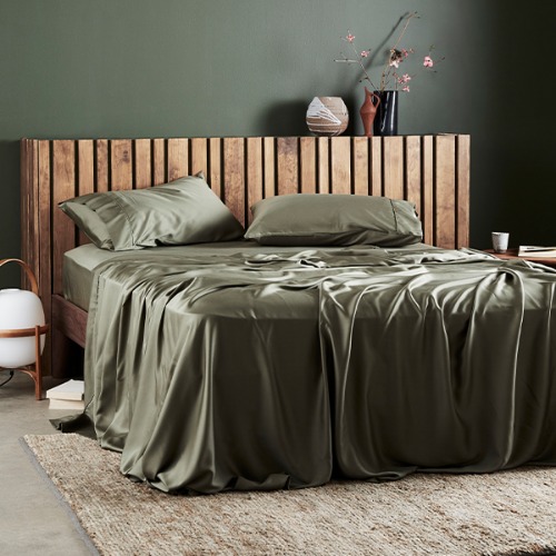 Signature Sateen Flat Sheet by ettitude - Moss / Queen