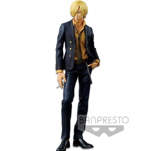 Sanji Figurine (he’s serving, your honor💅)