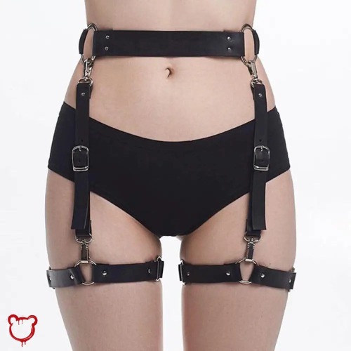 'Badblood' Faux Leather Belt Garter