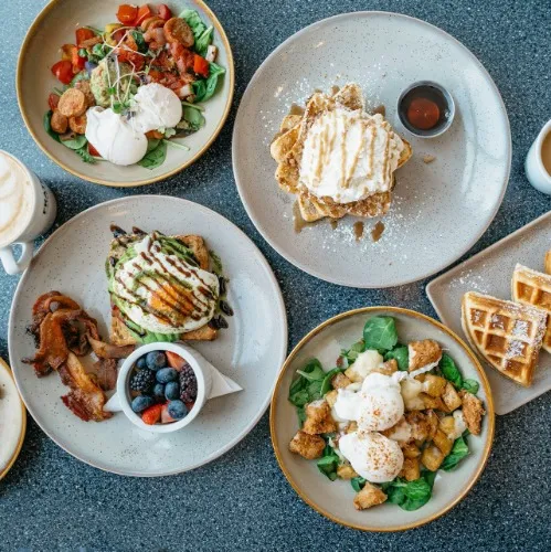 Brunch w/ The Ladies