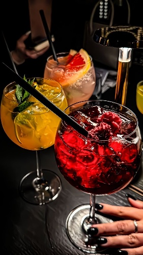 $80 DRINKS 🥂