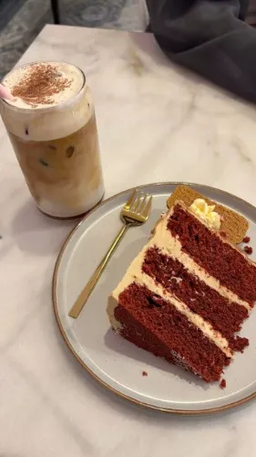 Coffee & cake ☕