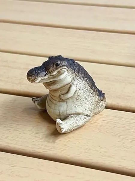 Handmade Crocodile Figurine Tea Pet, Tea Set Accessories Alligator Statue Tea Ceremony Desk Pet, Animal Ornament Gifts for Tea Lover Friends Chritmas Party Favors - 1pc