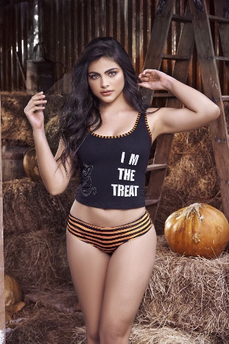 Tasteful PJ with Halloween Print Top and Striped Cheeky Bottoms - XL / Black Prints