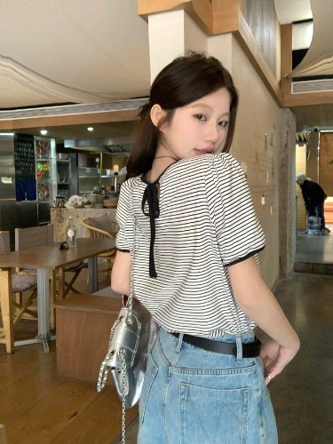 DAZY Women Crew Neck Striped Casual Puff Sleeve T-Shirt