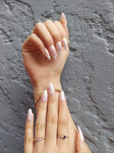 $60 Pay my nails💅🏻