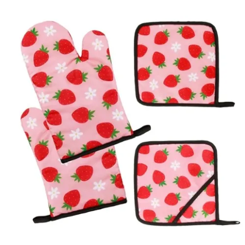 Berry Cool Mitts