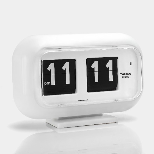 Twemco QT-35 Analog Flip Clock | White