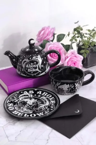 Teapot & Cup