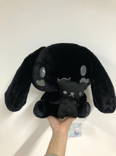 Gothic Cinna Plush - 30x25cm