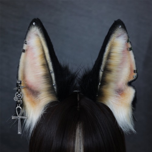 Soul Snatch | Handcrafted Poseable Anubis Ear Headband - Champagne silver