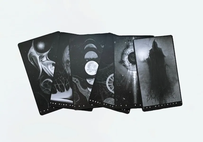 The Black Tarot Deck / Dark Tarot / Tarot Cards / Guidebook / | Etsy