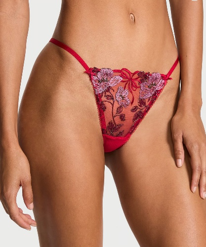 Seductive Tiny red undie🥰