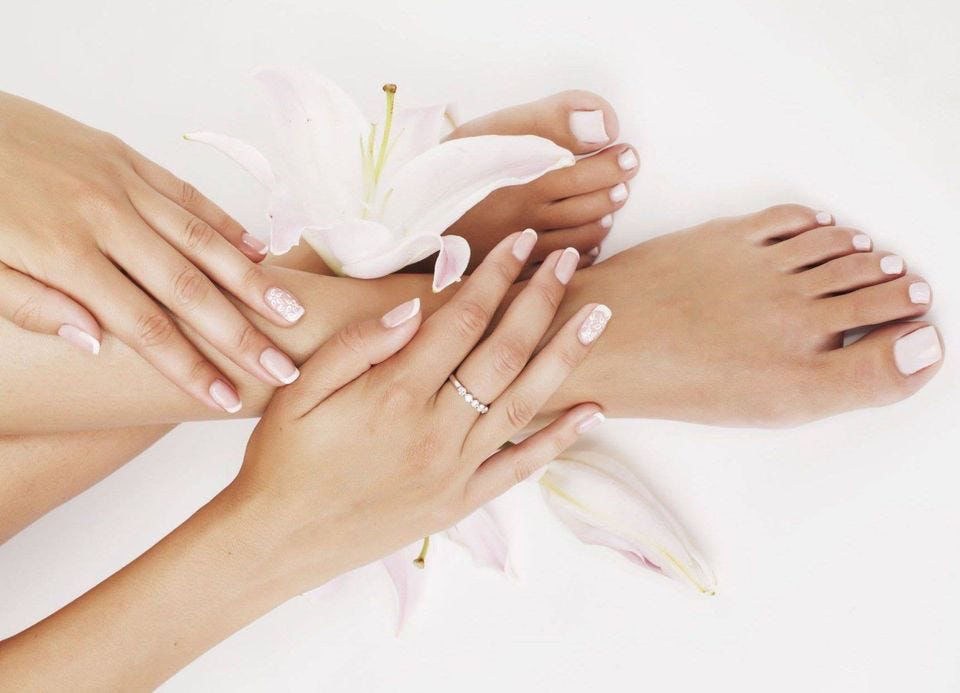 Mani & Pedi 
