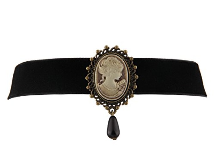 WUSUANED Fashion Retro Black Victorian Cameo Pearl Bead Velvet Choker Necklace - Relief Necklace
