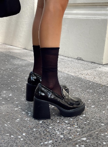 Metropolitan Heels Black | SHOE US 6 / Black