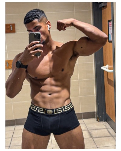 Chat With me Tribute 