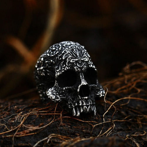 Gothic Skull Ring - 9