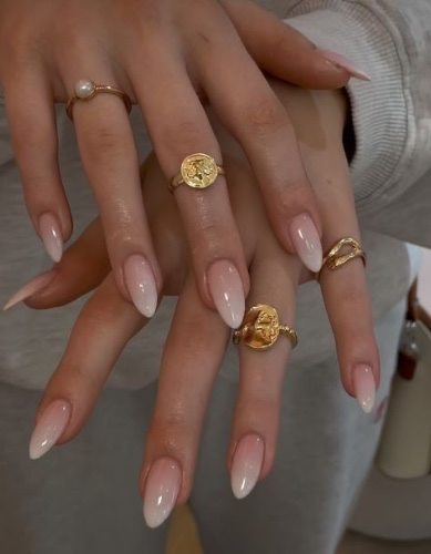 Nail appointment 