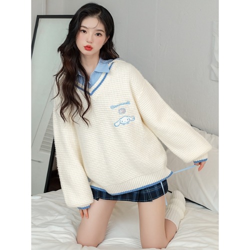 Sanrio Authorized Cinnamoroll White and Blue V-neck Sweater