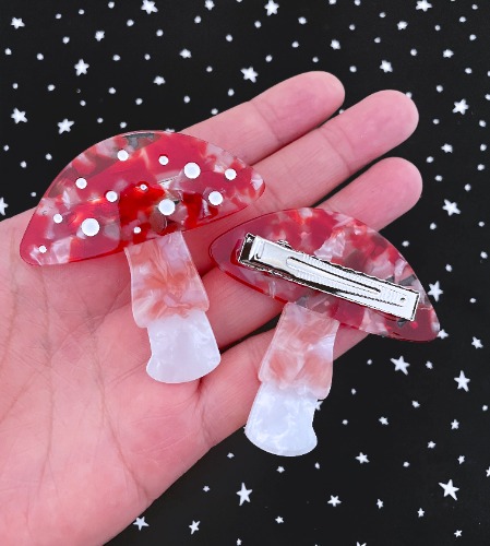 Red Mushroom Hair Clip | Default Title