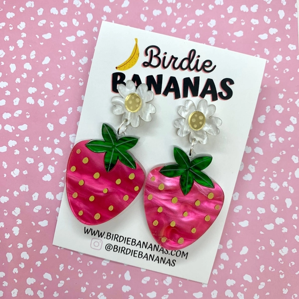 Strawberry Earrings Dangle, Fruit Earrings, Acrylic Earrings, Food Earrings, Quirky Accessories, Acrylic Jewellery, Quirky Gifts