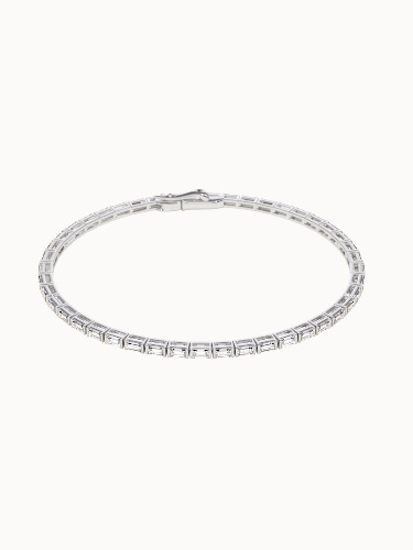 Classic Baguette Diamond Tennis Bracelet - Large 6.00cts (3x5mm) / 18cm