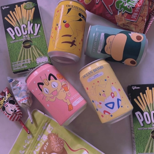 small japanese snack box