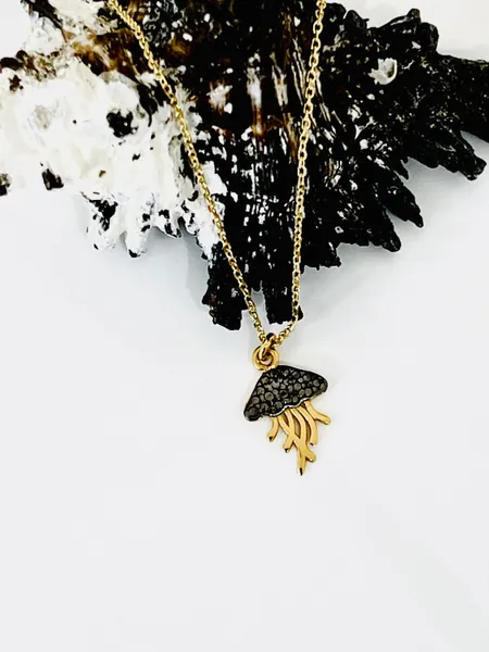 Jellyfish Necklace, Gold Pendant, Gift for Her, Ocean Necklace, Sea Necklace, Greek Jewelry, Ocean Jewelry, Silver Jewelry, Girlfriend Gifts