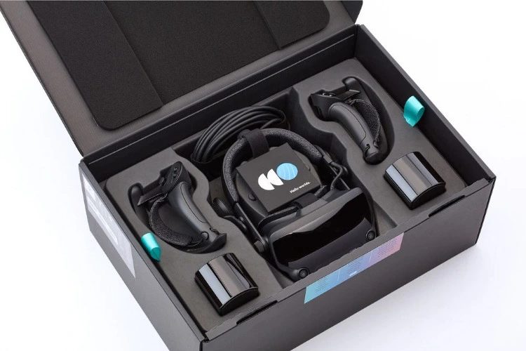 Valve Index VR Headset | Bundle with Valve Index Controller, Vive Controller, SteamVR Base Station