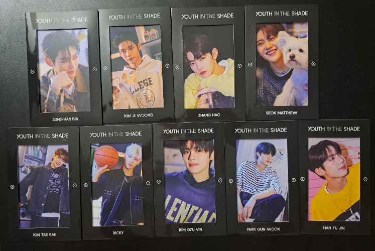 Zerobaseone Youth in the Shade Photo Frame Youth Version - Jiwoong