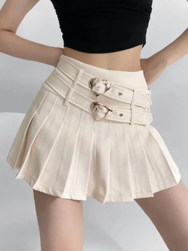 Heart Buckle Pleated Skirt - White / S