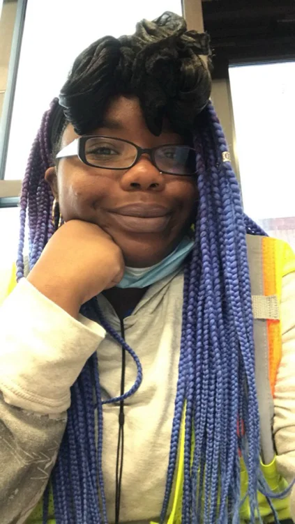 𝖲𝗈𝗏𝖾𝗋𝖾𝗂𝗀𝗇'𝗌 𝖧𝖺𝗂𝗋 𝖣𝖺𝗒 