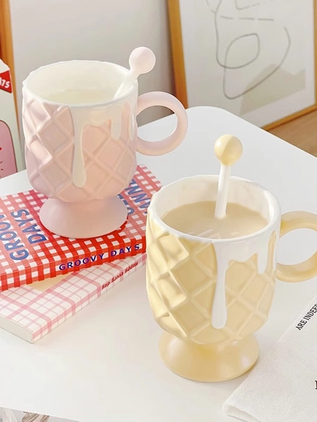 1pc Household Ceramic Ice Cream Mug With Spoon