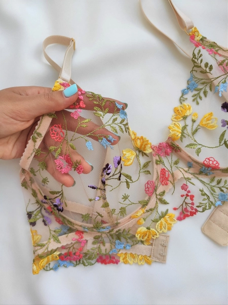 Floral Lace Embroidered Lingerie Set - (Full Set (Beige)) (32B US)